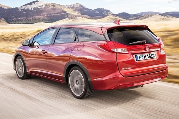 Der neue Civic Tourer – kompakt, sportlich, sparsam, sicher, aussen dynamisch, innen geräumig, und attraktiv im Preis.